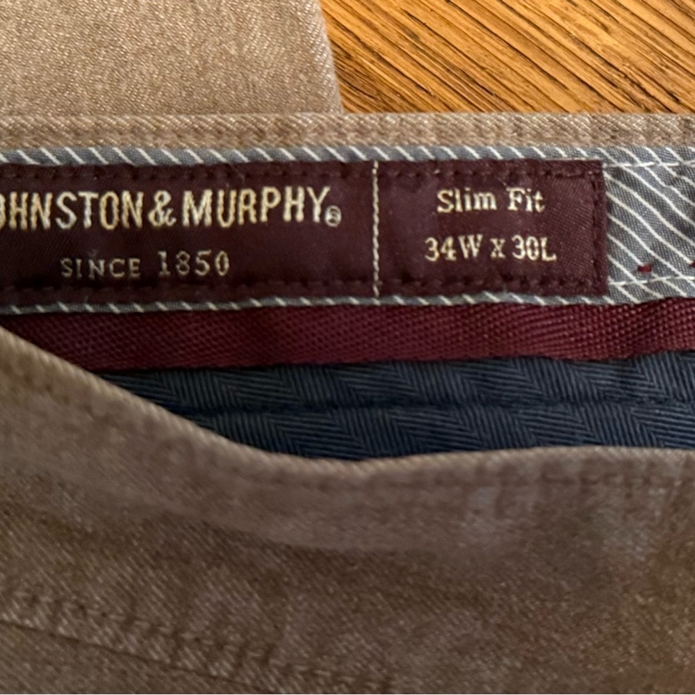 Johnson and Murphy Slim fit  34W / 30 L 
Taupe / good condition